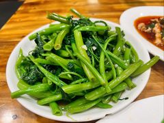 -九九牛肉馆(南山路店)