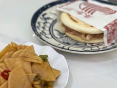 -秦香陕西食府(华贸天地店)