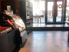 -星巴克(吉林财富广场店)