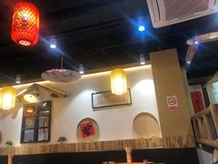 大堂-锅来乐地锅鸡(安亭店)