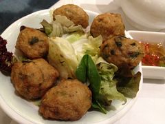 蚬蚧鲮鱼球-翠园(铜锣湾广场店)