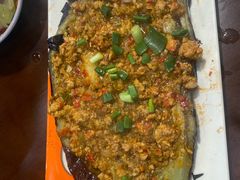 -谢老五跷脚牛肉·非遗传承店