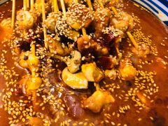 红汤串串香-三生小馆(亭知路店)