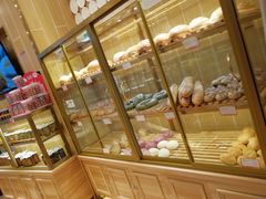 面包甜点陈列柜-BreadTalk面包新语·烘焙蛋糕(高德置地春广场店)