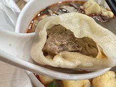 蟹黄汤包-鸡鸣汤包(红山动物园店)