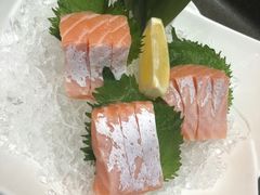 三文鱼腩刺身-禾绿寿司·定食·拉面·烧炸(喜荟城店)