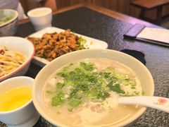 -丁里羊肉小镇(天鹅湖总店)