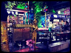 -海口骑楼小吃街