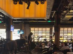 -洛缦音乐餐厅(工业展览馆万象城店)
