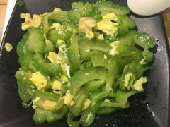 苦瓜炒蛋-72街红烧排骨饭(海珠丽影广场店)