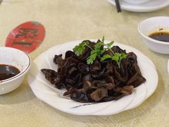 -鹤乡东北菜(崮山路店)