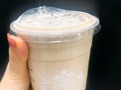 -星巴克臻选(深圳龙华红山天虹店)