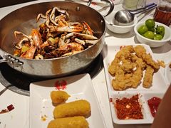 -七欣天香辣蟹火锅(闵行浦江欢乐颂店)