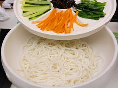 鸡丝凉米线-云海肴汽锅鸡·云南小炒(曲江大悦城店)