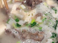 -英子补身汤(海兰路店)