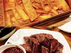 -喇喇排骨火锅·传统韩式脊骨汤(望京西园总店)