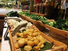 -大中华希尔顿酒店-念自助餐·嗨啤·小龙虾