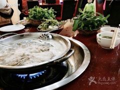 -老石黑山羊毛驴肉火锅(金凯广场店)