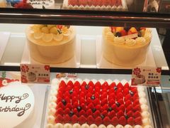 -花花卷卷·鲜食蛋糕(泉屋店)