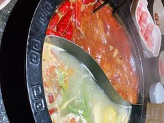 -火云天重庆火锅自助(中山路店)