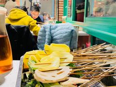 -钢管厂五区小郡肝串串香(蜀都万达店)