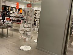 -H&M(鹏欣水游城店)