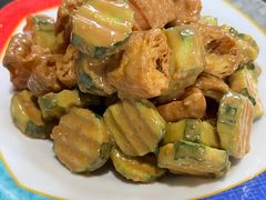 -小山羊功夫串·泰安烧烤·海鲜小炒老地摊店