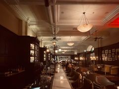 -LONG BAR 廊吧(外滩华尔道夫酒店)