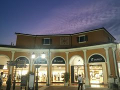 -佛罗伦萨小镇广佛名品奥特莱斯(疏港路店)