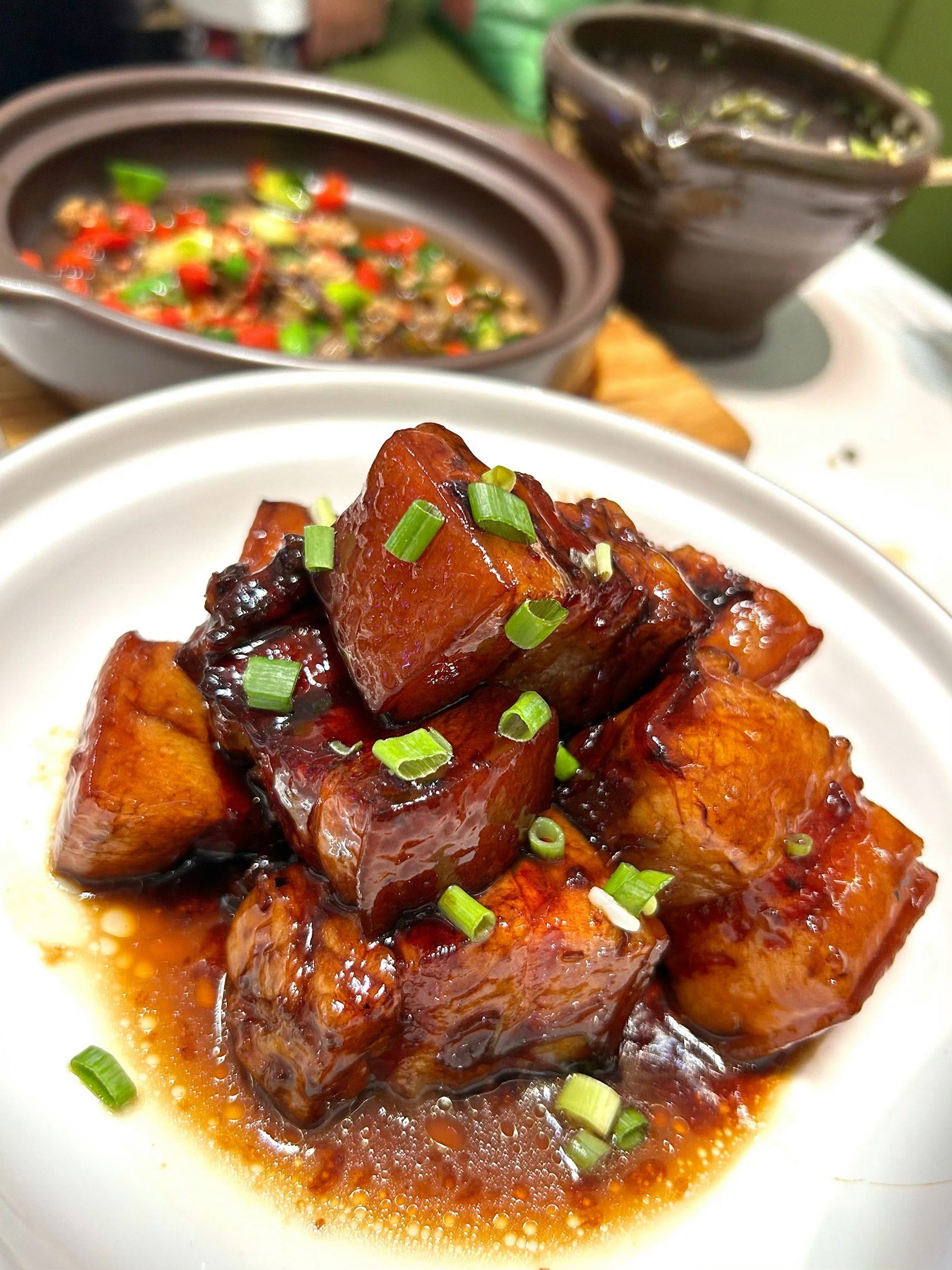 一口酥烂红烧肉的幸福