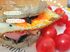 黑芝麻贝果-初一·BAKERY