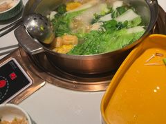 -润园四季椰子鸡火锅(卓越INTOWN店)