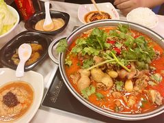 -彭记铁锅肥肠(东四总店)