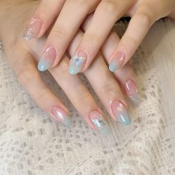 -天生爱美甲