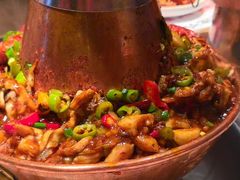 -老佛爷铜炉蛙锅(东门老街店)