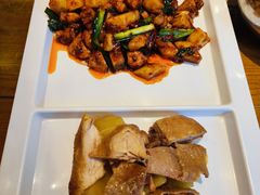 -隔壁老王·家常云南菜(花巷店)