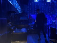 -简奥斯汀·赫本酒吧