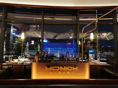 -MONICH牛排融合餐厅(和义大道购物中心店)
