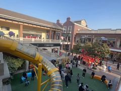 -王府井奥莱临潼小镇(临潼店)