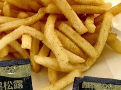 黑松露风味摇摇薯条-麦当劳(嘉定店)