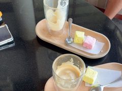 -亚龙湾喜来登·美景台大堂吧
