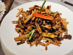 -羲和雅苑•北京烤鸭(国贸商城店)