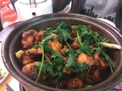 叹佬鸡煲-芳村榕树头叹佬鸡煲(体育西店)