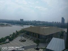 -扬州皇冠假日酒店