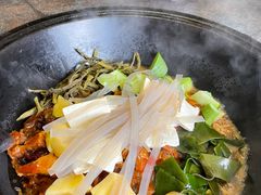 -农家铁锅炖(太阳沟店)