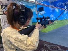 -都市枪神实弹射击俱乐部