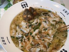 -渔语鱼酸菜鱼新川菜(来福士店)