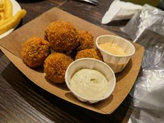 -瑞食酒馆 La Taverne Suisse