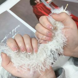 -UMl Nail 尤米美甲美睫半永久