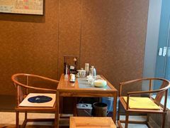 -鼎泰亨·海鲜牛肉餐厅(滨江店)